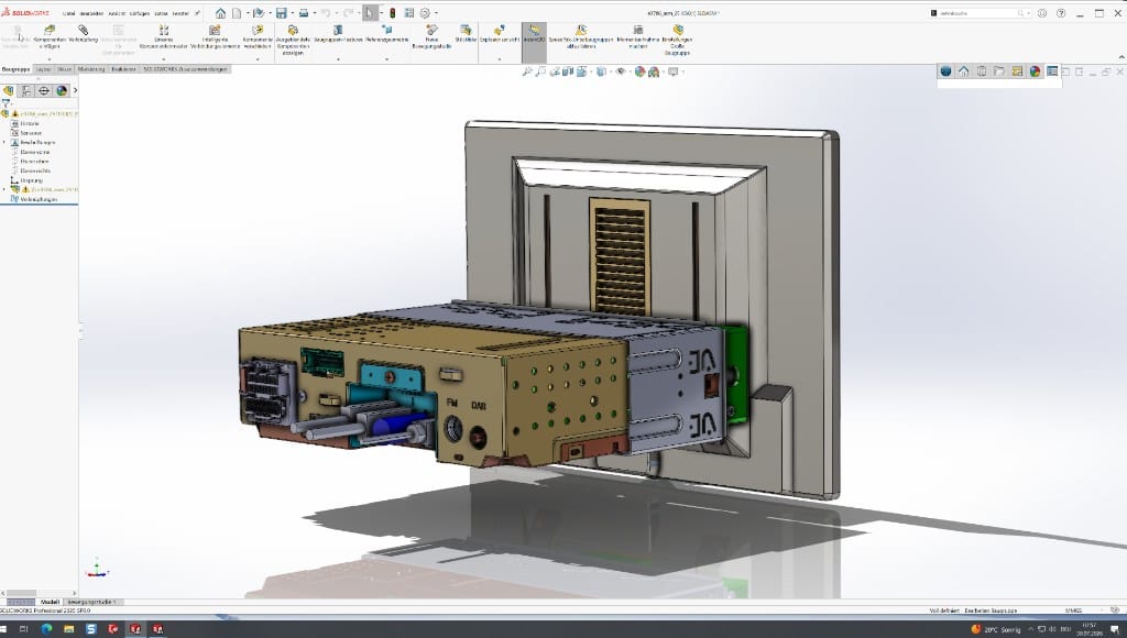 CAD-Konstruktion Gehäuse und Anschlüsse Infotainment